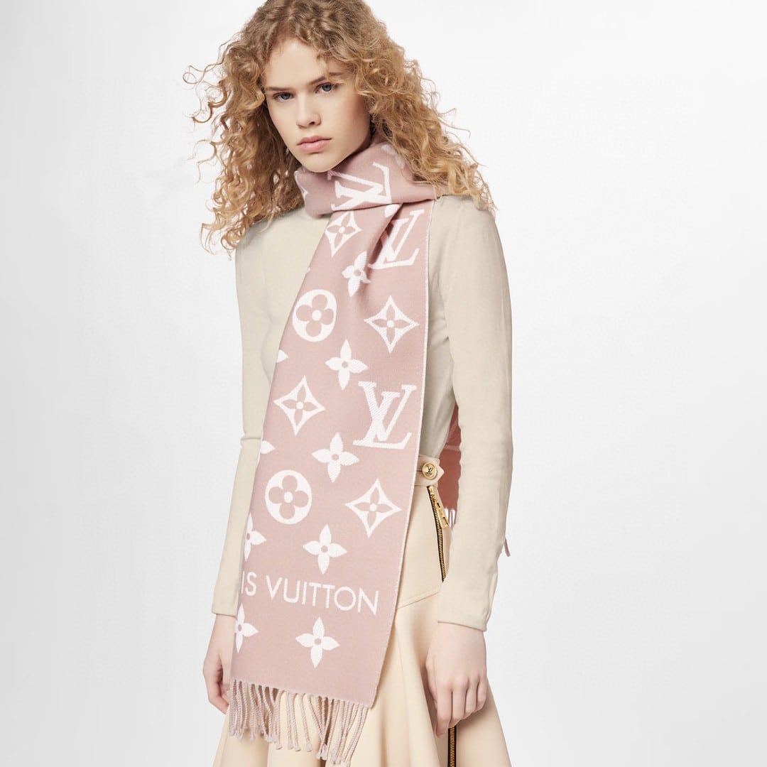 Louis Vuitton LV Essential Monogram Wool Scarf Pink Beige 186Cm M77854 - Image 7
