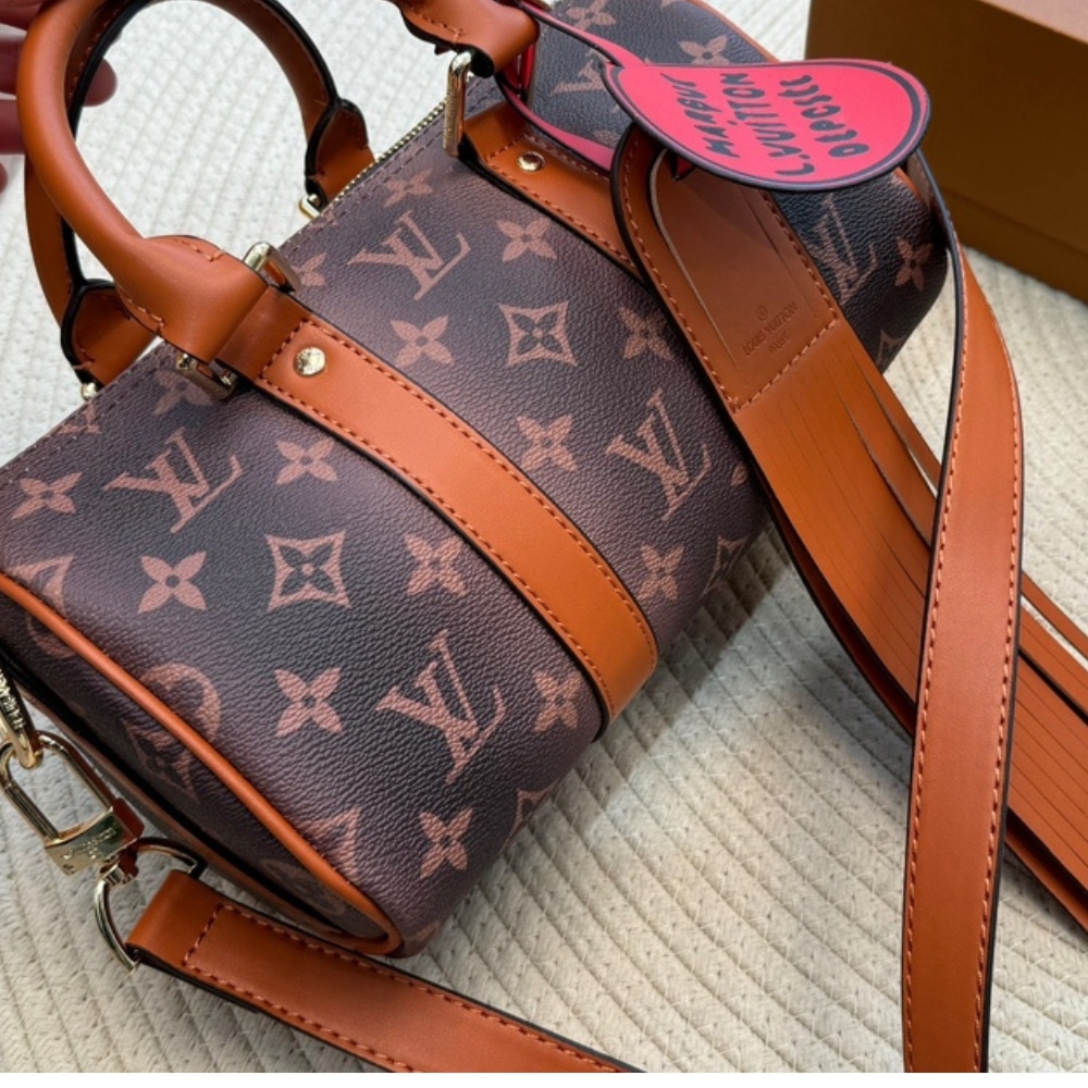 Louis Vuitton Keepall Bandoulière 25 Monogram Dust Shoulder Bag Brown 25Cm M11542 - Image 3