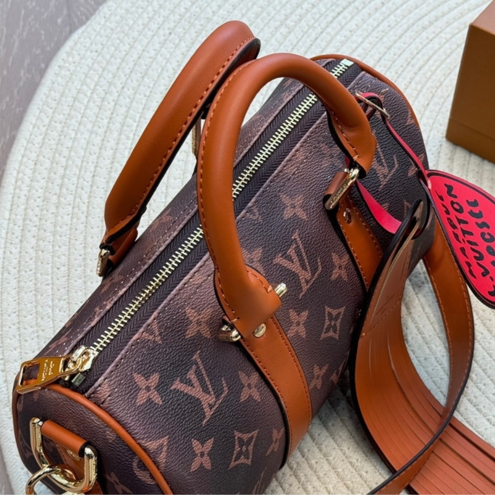 Louis Vuitton Keepall Bandoulière 25 Monogram Dust Shoulder Bag Brown 25Cm M11542 - Image 4