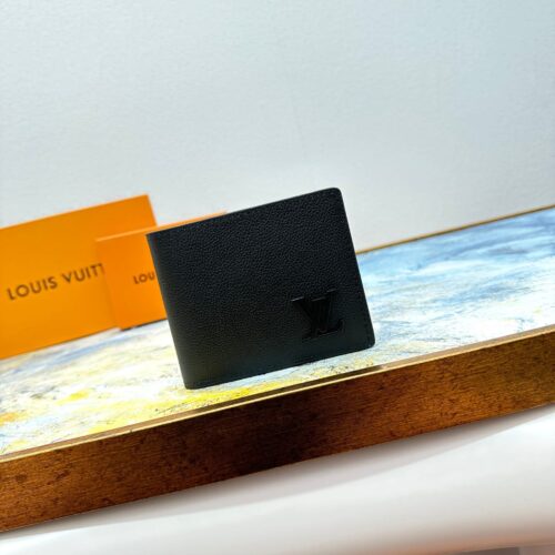 Alternative view of Louis Vuitton Multiple Leather Wallet Black 11cm M69829